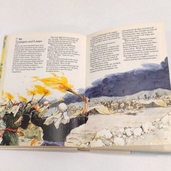 Vintage Hardcover Illustrated Book The Children's Bible in 365 Stories 1988 - Picture 7 of 9